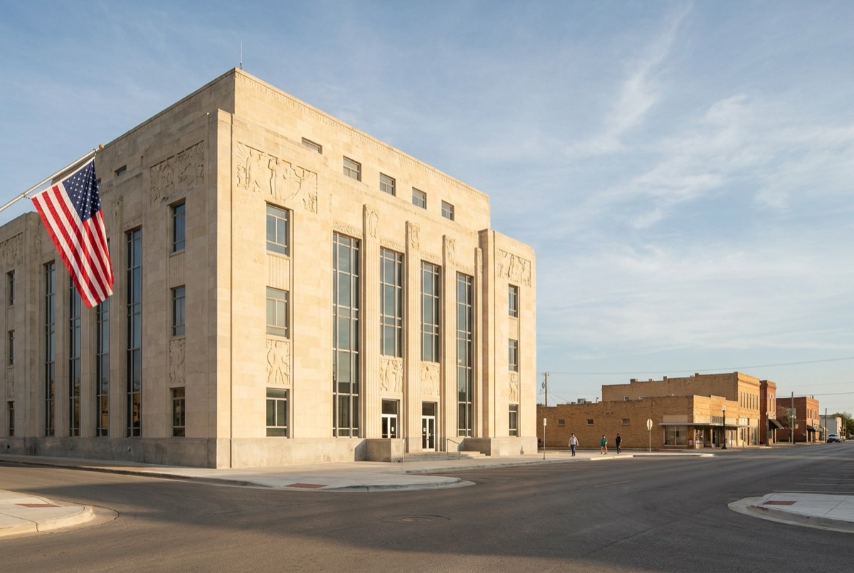 Structured settlement transfer court venue in Laredo, Texas - illustrative courthouse view